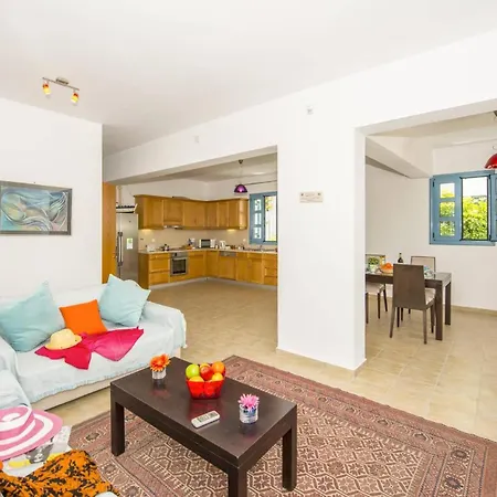 Villa Aqua Blu By