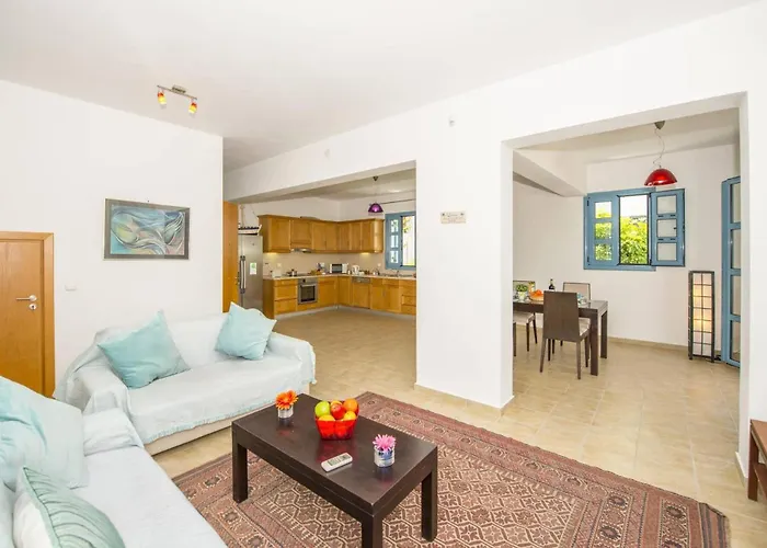 فيلة Aqua Blu By *