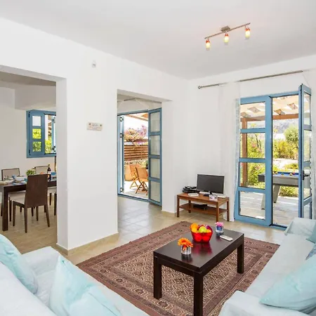 Aqua Blu By Villa Líndos